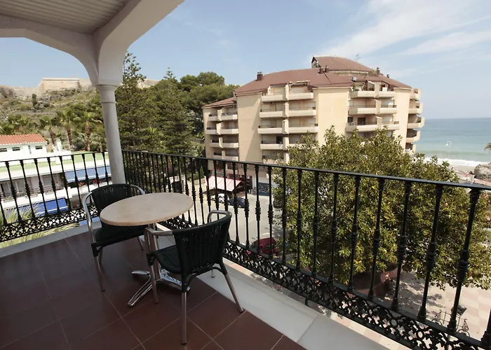 Almunecar Hotels