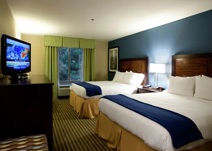 Holiday Inn Express - Tullahoma By Ihg
