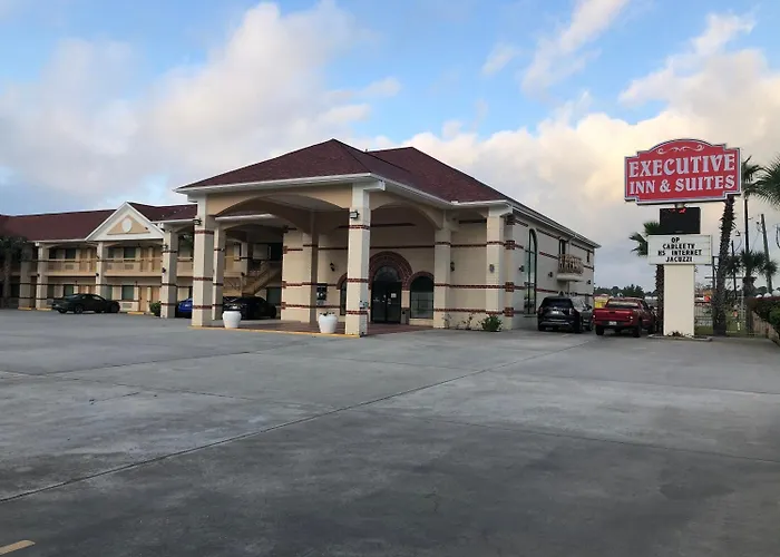Porter Executive Inn & Suites