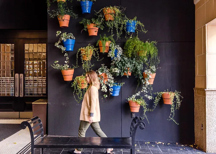 Dossier Hotel Portland