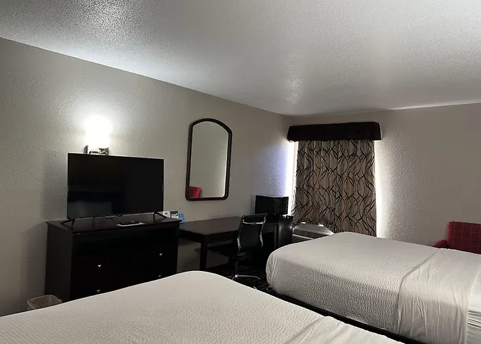 Days Inn & Suites By Wyndham Casey