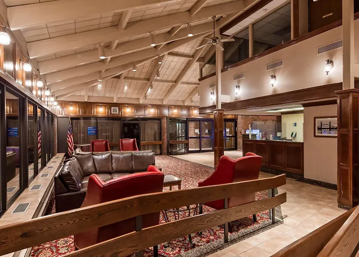 Best Western Plus Portsmouth Hotel & Suites