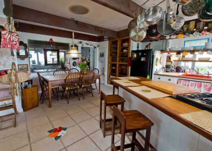 Hale Kawehi Bnb Guesthouse Hilo