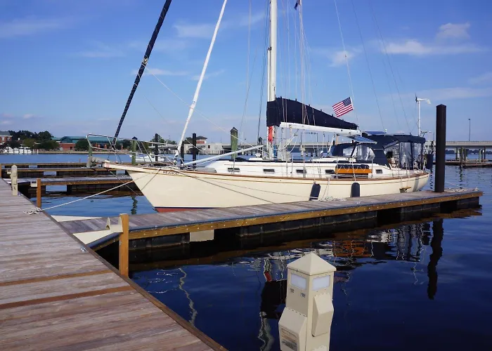 Bridgepointe Hotel & Marina New Bern