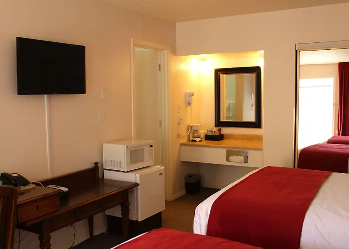Sovana Inn Medford