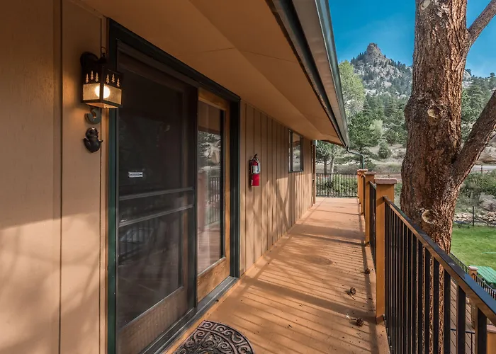 4 Seasons Inn On Fall River Estes Park