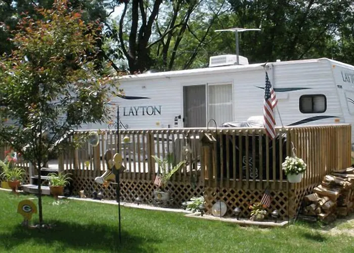 Lakeland Rv Campground Cottage 15 Edgerton
