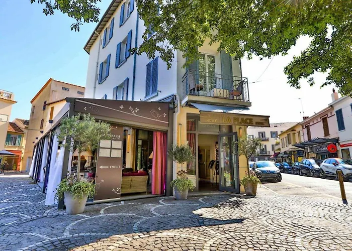 Antibes Hotels