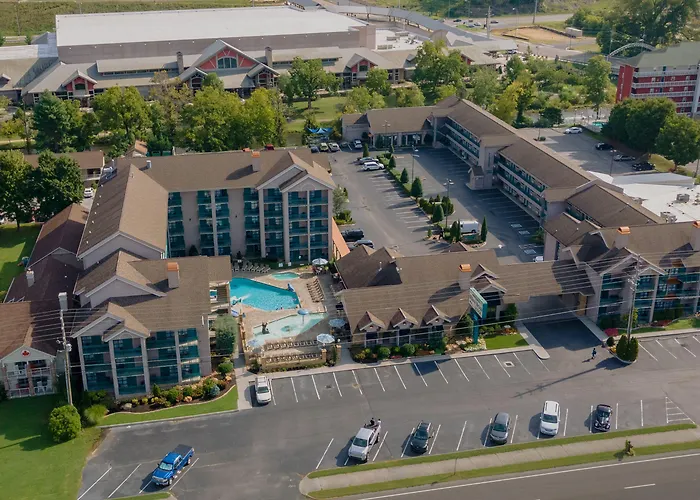 Accommodation By Willow Brook Lodge Pigeon Forge