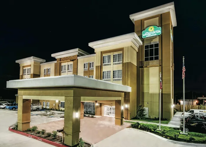 La Quinta By Wyndham Victoria - South Hotel