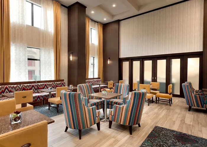 Hampton Inn And Suites Monroe