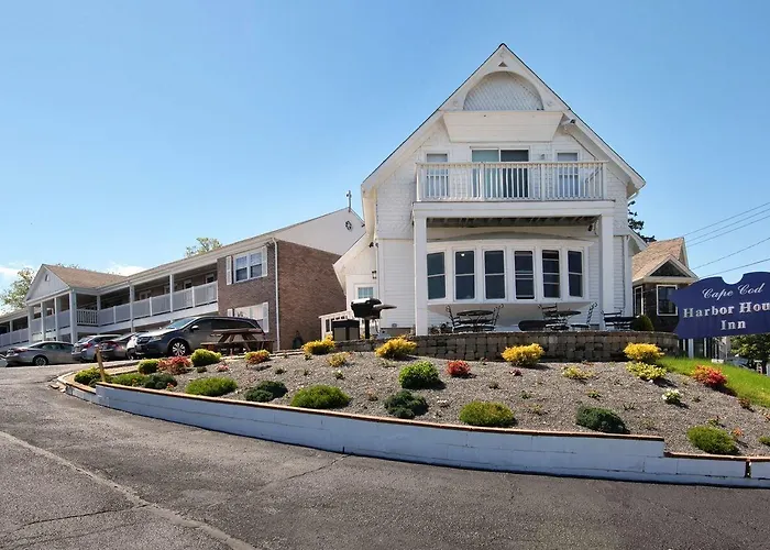 Cape Cod Harbor House Inn Hyannis