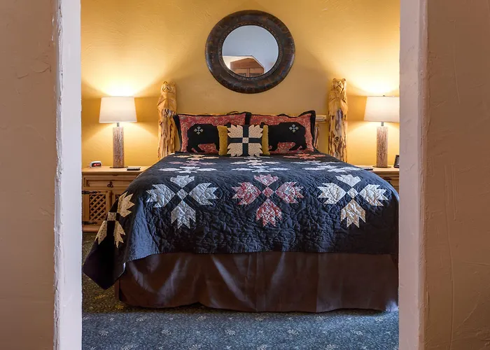 Mariposa Lodge Bed And Breakfast Steamboat Springs