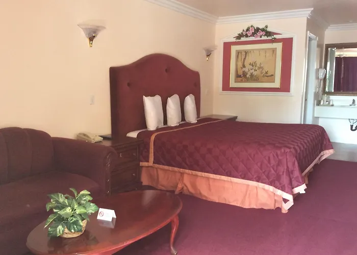 Azusa Inn West Covina
