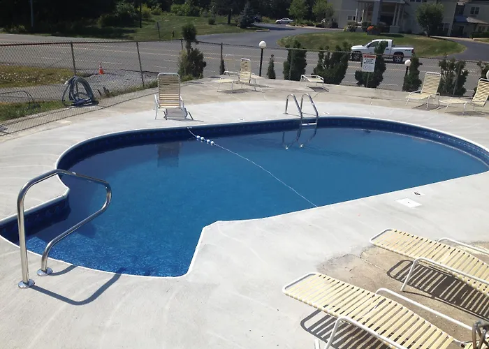 Top Hill Motel Saratoga Springs