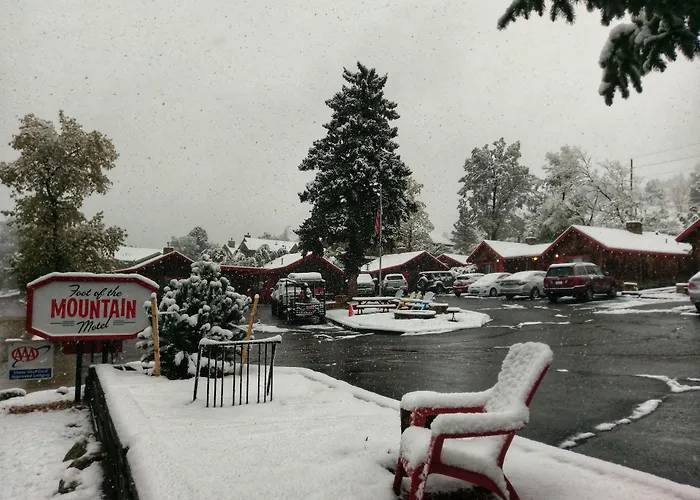 Foot Of The Mountain Motel Boulder