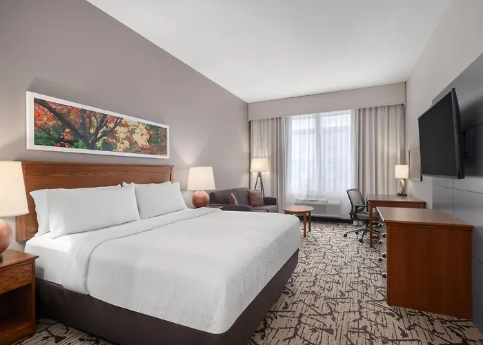 Holiday Inn Stevens Point - Convention Center By Ihg