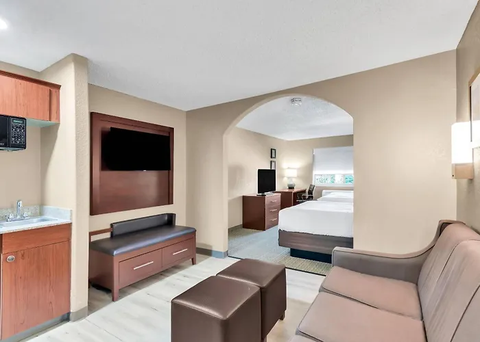Comfort Suites Lakewood - Denver