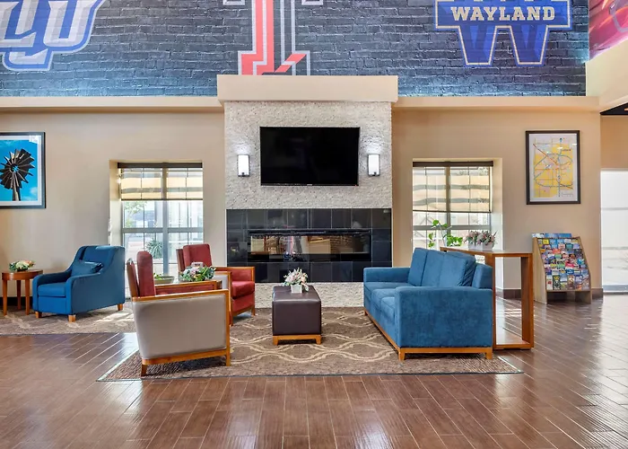 Comfort Suites - University Lubbock