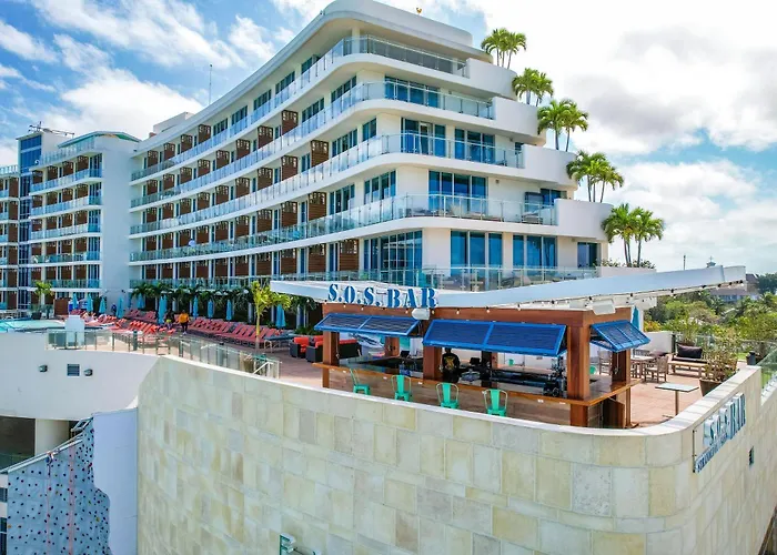 Nassau Hotels