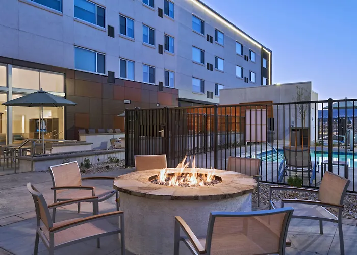Element By Marriott Palmdale Hotel