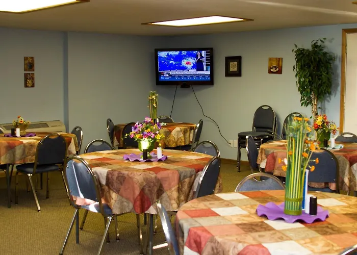 Cottonwood Inn & Suites Phillipsburg