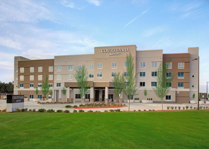 Courtyard By Marriott Atlanta Kennesaw Hotel