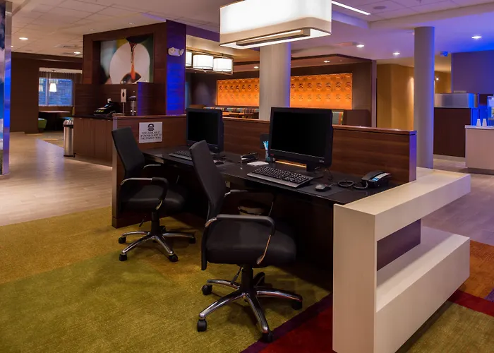 Fairfield Inn & Suites By Marriott St. Louis Westport Maryland Heights