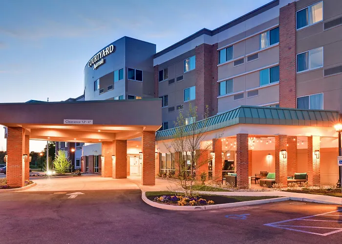 Courtyard By Marriott Long Island Islip/Courthouse Complex Hotel Central Islip