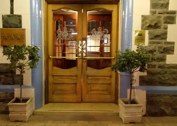 Ladysmith Hotels