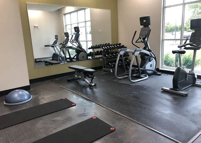 Holiday Inn & Suites Memphis Southeast-Germantown By Ihg