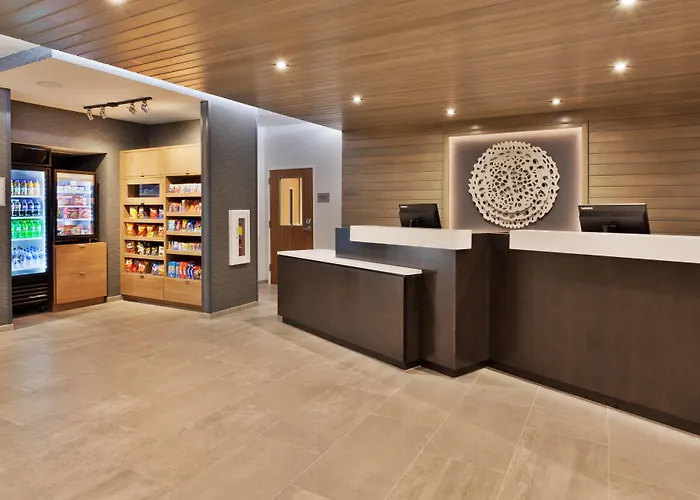 Fairfield Inn & Suites By Marriott Birmingham Colonnade