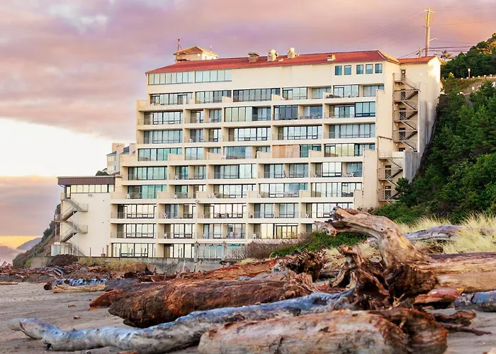 Lincoln City Hotels