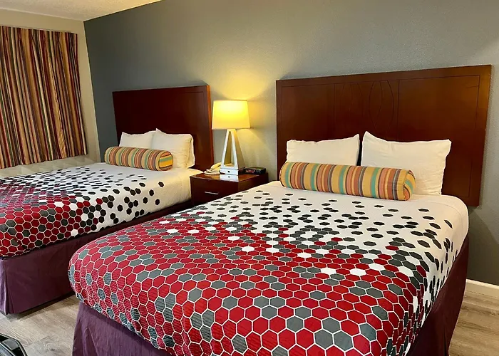 Travelers Inn Eugene University