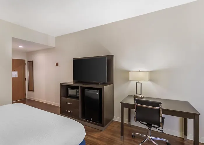 Best Western Plus Madison