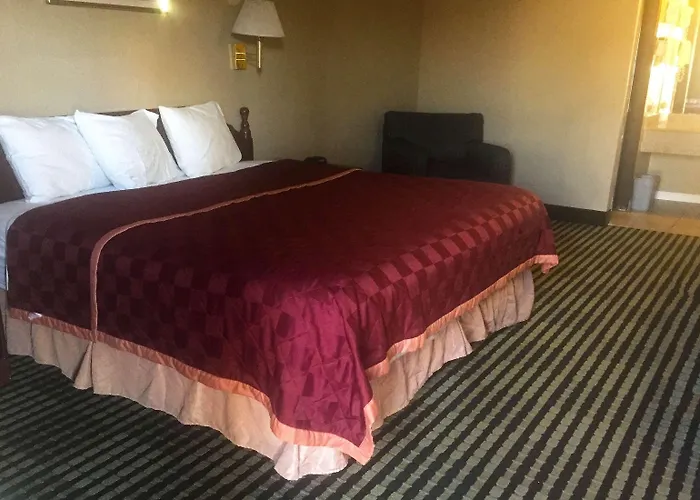 America'S Best Inn & Suites Eureka
