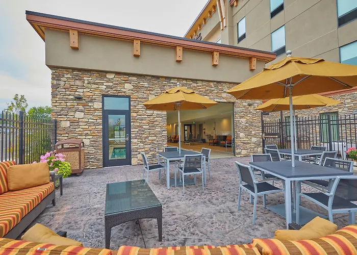 Hampton Inn & Suites Roseburg