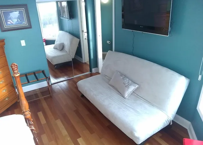 Alaska Sundance Retreat Bed & Breakfast Anchorage