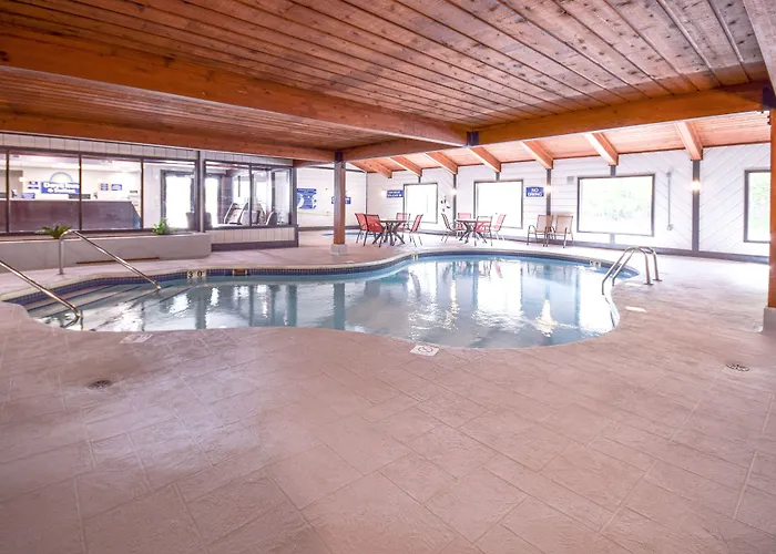 Days Inn & Suites By Wyndham Wisconsin Dells
