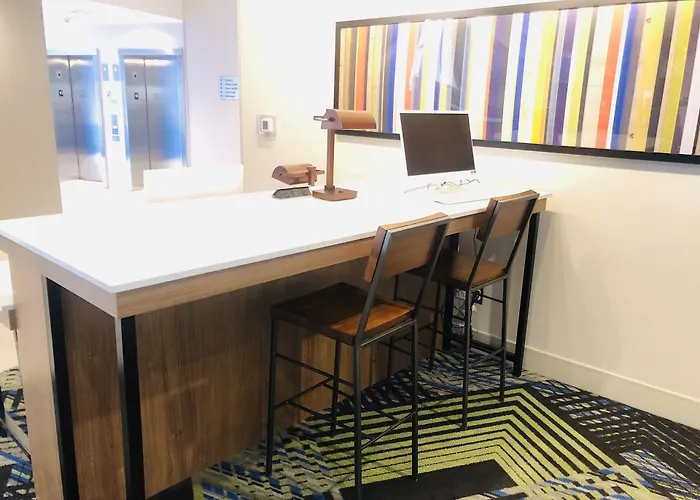 Holiday Inn Express & Suites - Elko By Ihg