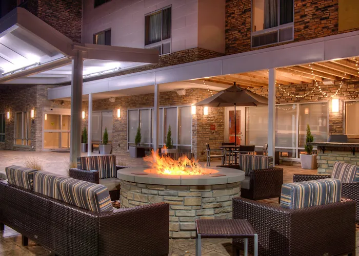 Towneplace Suites By Marriott St. Louis Chesterfield