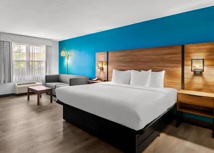 Clarion Inn Falls Church-Arlington