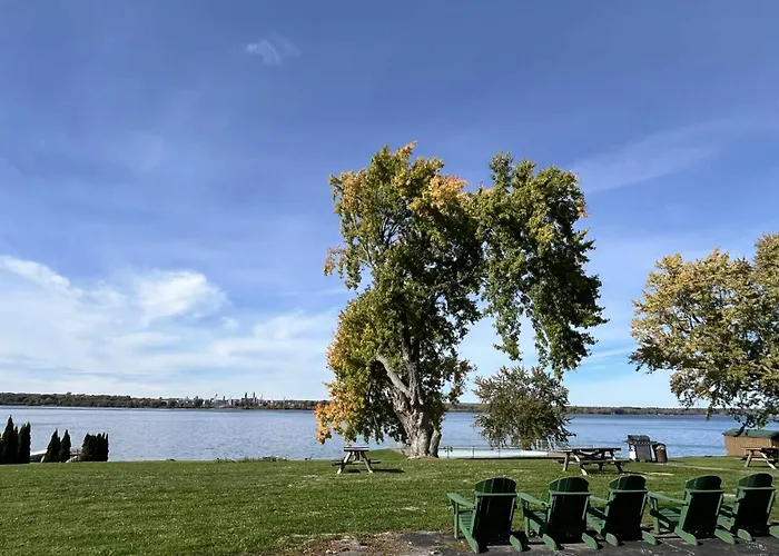 Windjammer Lodge Ogdensburg