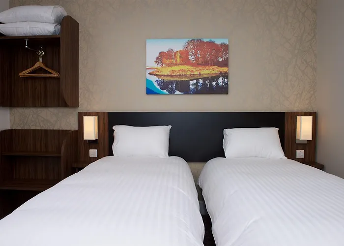 Livingston Hotels