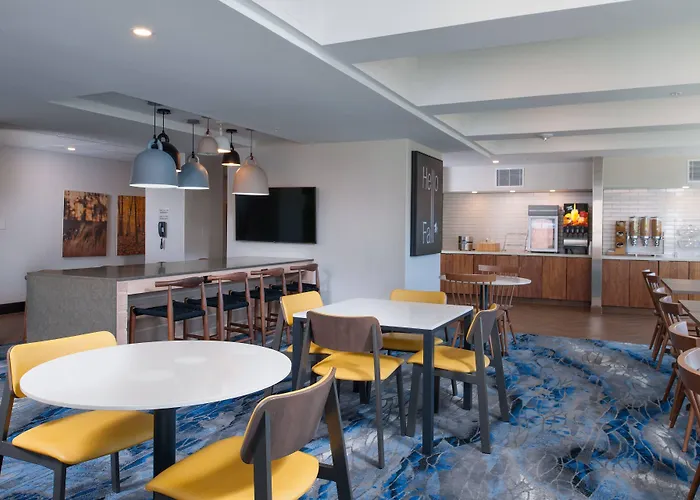 Fairfield By Marriott Pittsburgh Downtown Hotel
