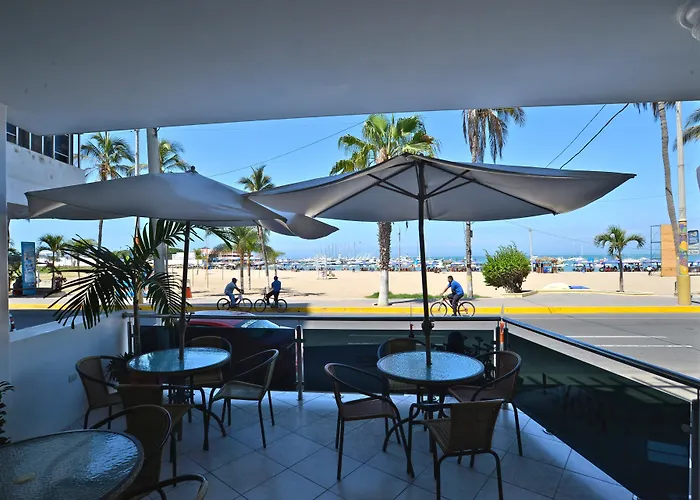 Salinas (Santa Elena) Hotels