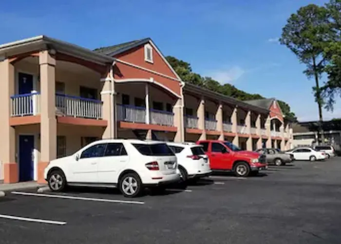 Budget Lodge Newport News