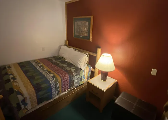 Fawndale Lodge Shasta Lake
