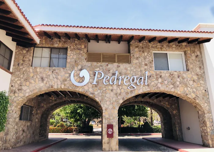 Pedregal Manor With 45 Private Rooms & Free Ultra High Speed Internet Cabo San Lucas