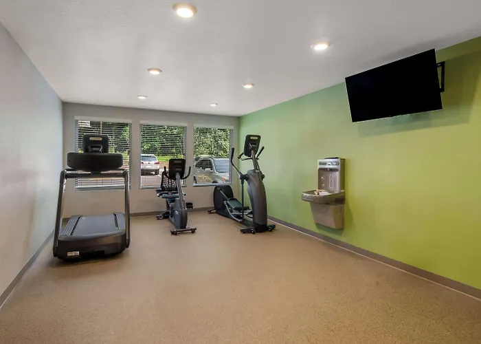 Woodspring Suites Roanoke